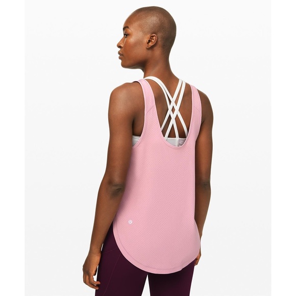 Lululemon Close the Distance Tank - Picture 2 of 8